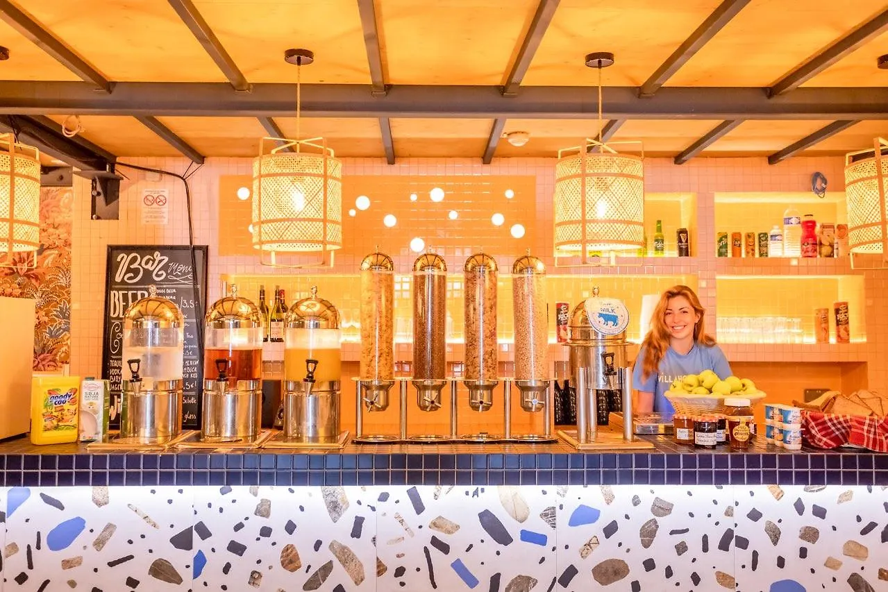 Villa Saint Exupery Beach Hostel Nice