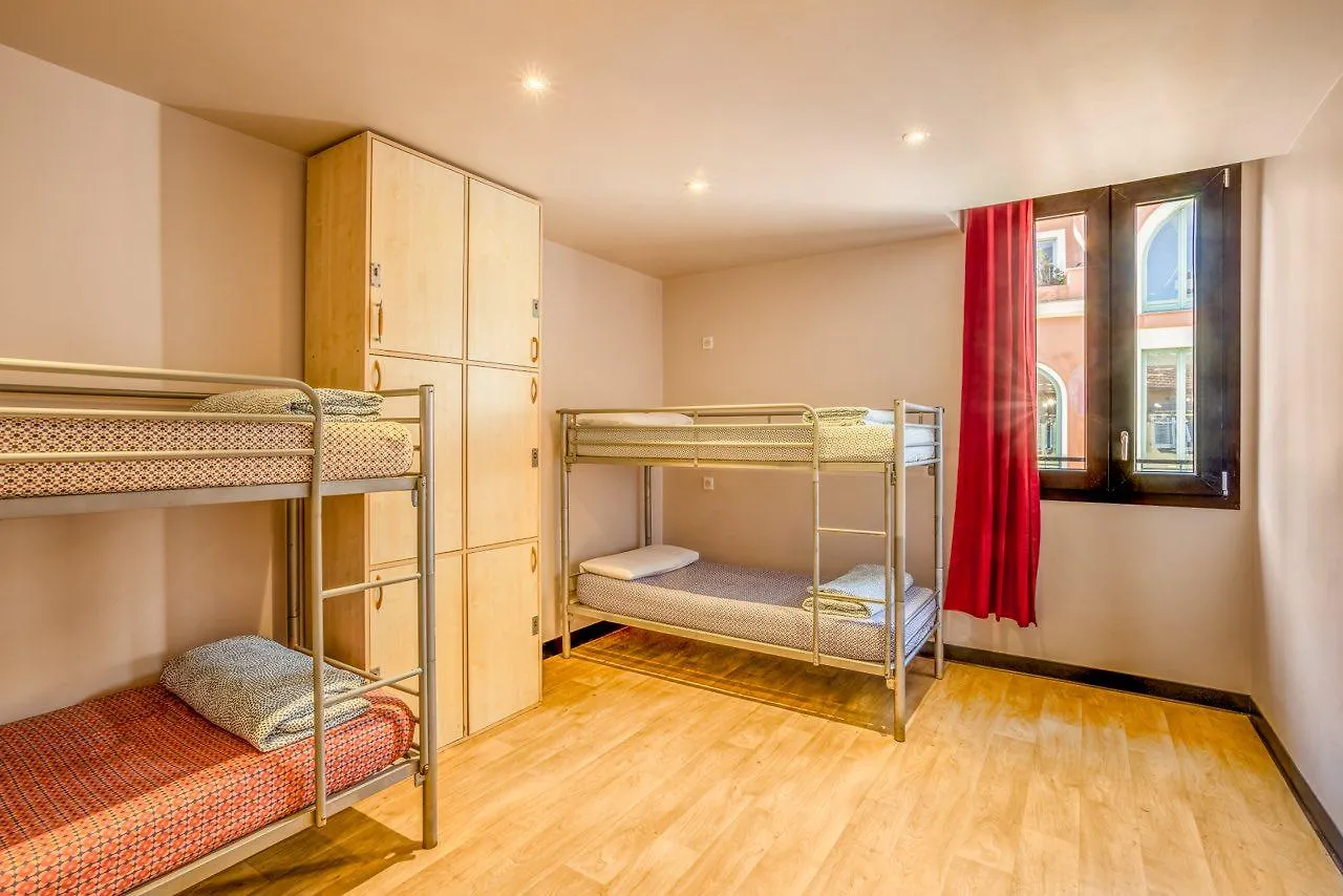 Villa Saint Exupery Beach Hostel Nice