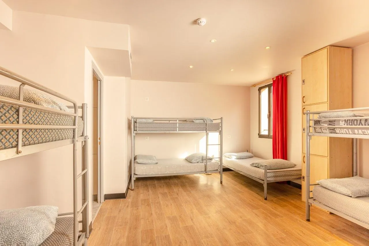 Villa Saint Exupery Beach Hostel Nice