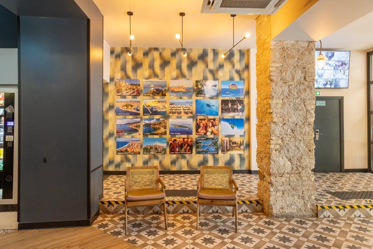 Villa Saint Exupery Beach Hostel Nice