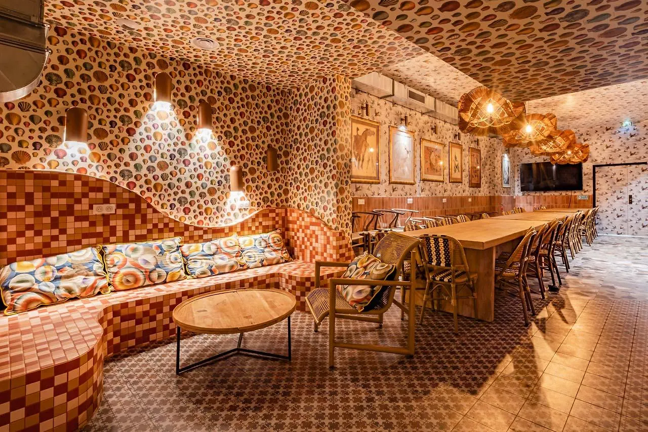 Villa Saint Exupery Beach Hostel Nice